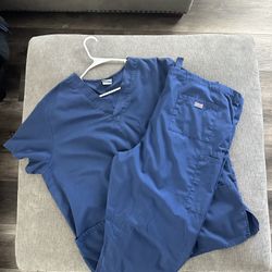 Cherokee Scrub Set