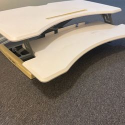 Fezibo white standing desk + standing comfort mat