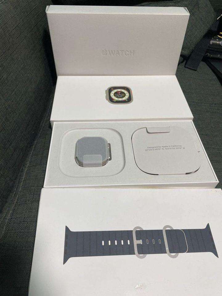 Apple Watch Ultra 2 (SEALED)