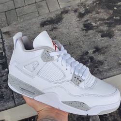 Air Jordan 4 White Oreo