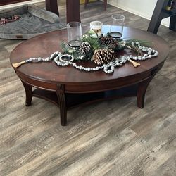 Coffee Table And 2 End Tables total of 3 pc