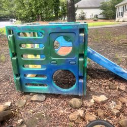 FREE Play House 