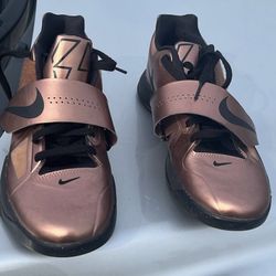 KD 4’s SIZE 10.5 60$ OBO