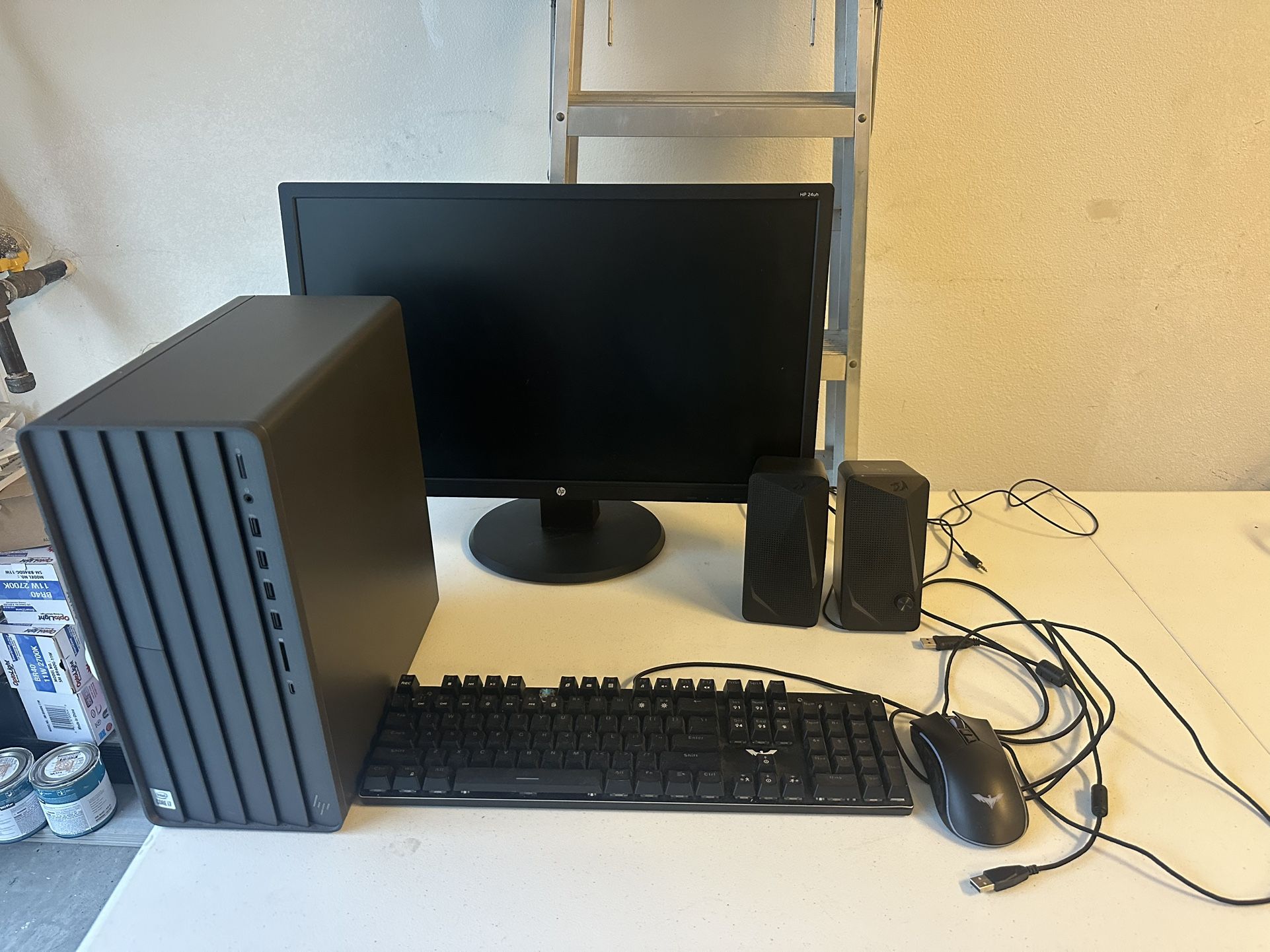 Computer Bundle HP With PC