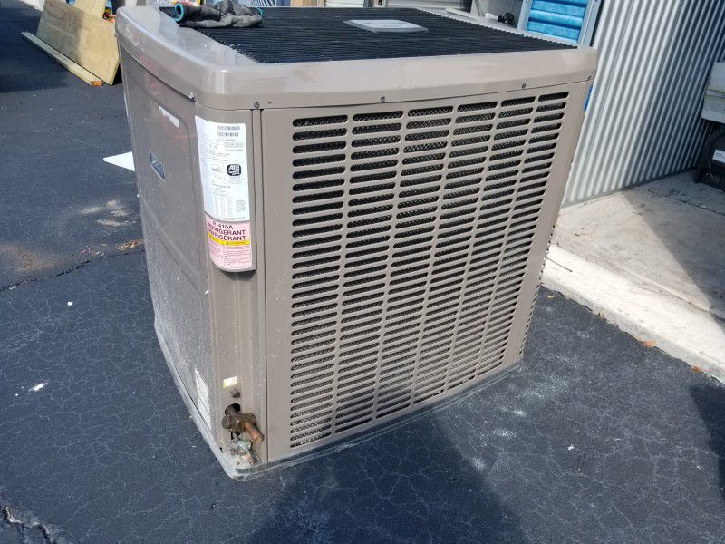 2 Tons AC Unit 18 SEER For Only $200