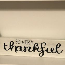 Thankful Wood Signs