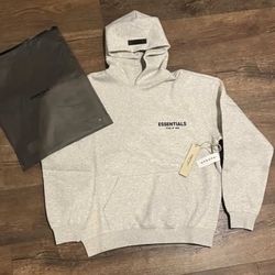 Light Oatmeal Essentials Size Medium 💯