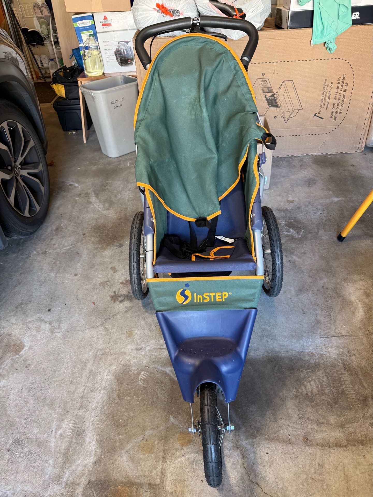 InStep Jogging Stroller – Very Good Condition – Smooth Ride