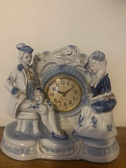 Vintage porcelain clock