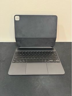 Magic keyboard for iPad Pro 13 inch (M4 & M5)