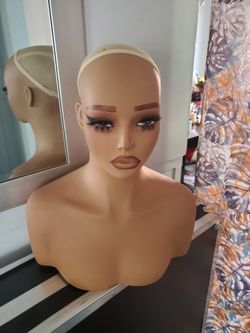 Realistic Female Mannequin Head Bust