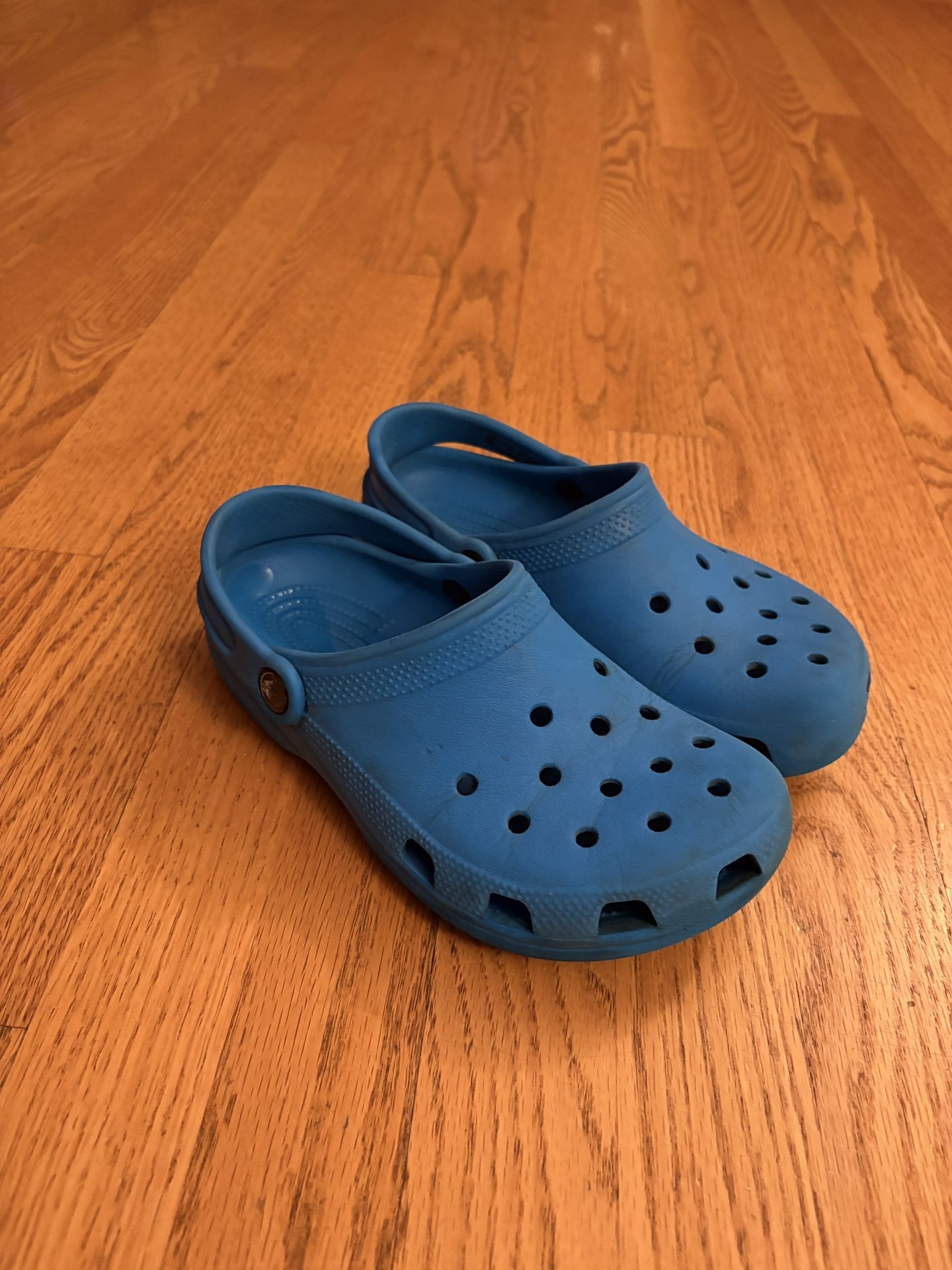 Kids Crocs Size J3