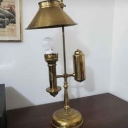 Brass Oil Lamp Princeton.