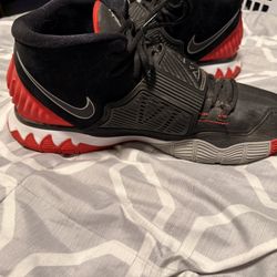 Kyrie Irving 6 Breed