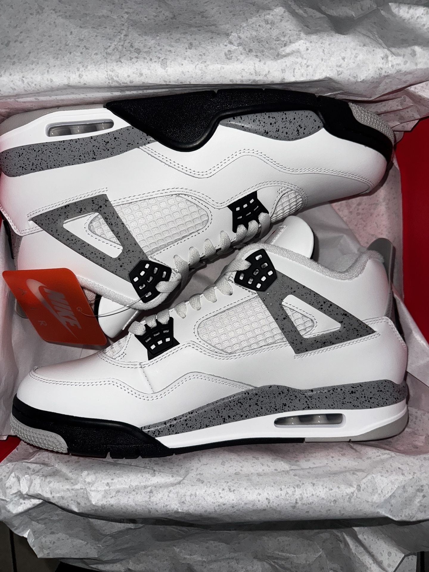 Air Jordan 4 Retro OG White Cement 2025