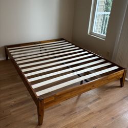 Solid Wood Platform Queen Sized Bed frame 