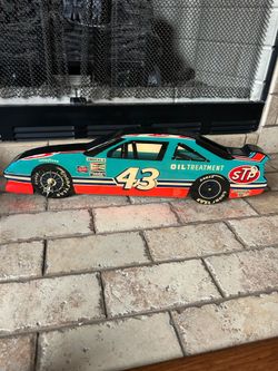 Vintage Richard Petty #43 STP Wall Clock – Working – 20.5" NASCAR Collectible