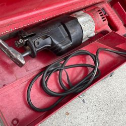 Milwaukee Corded 8AMP Sawzall