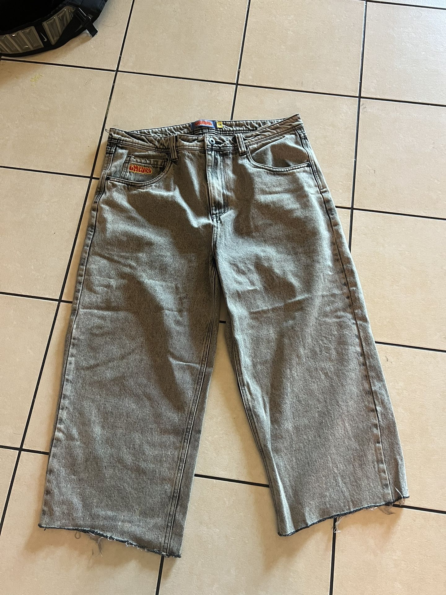 empyer jeans loose fit