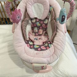Comfort and Harmony baby bouncer