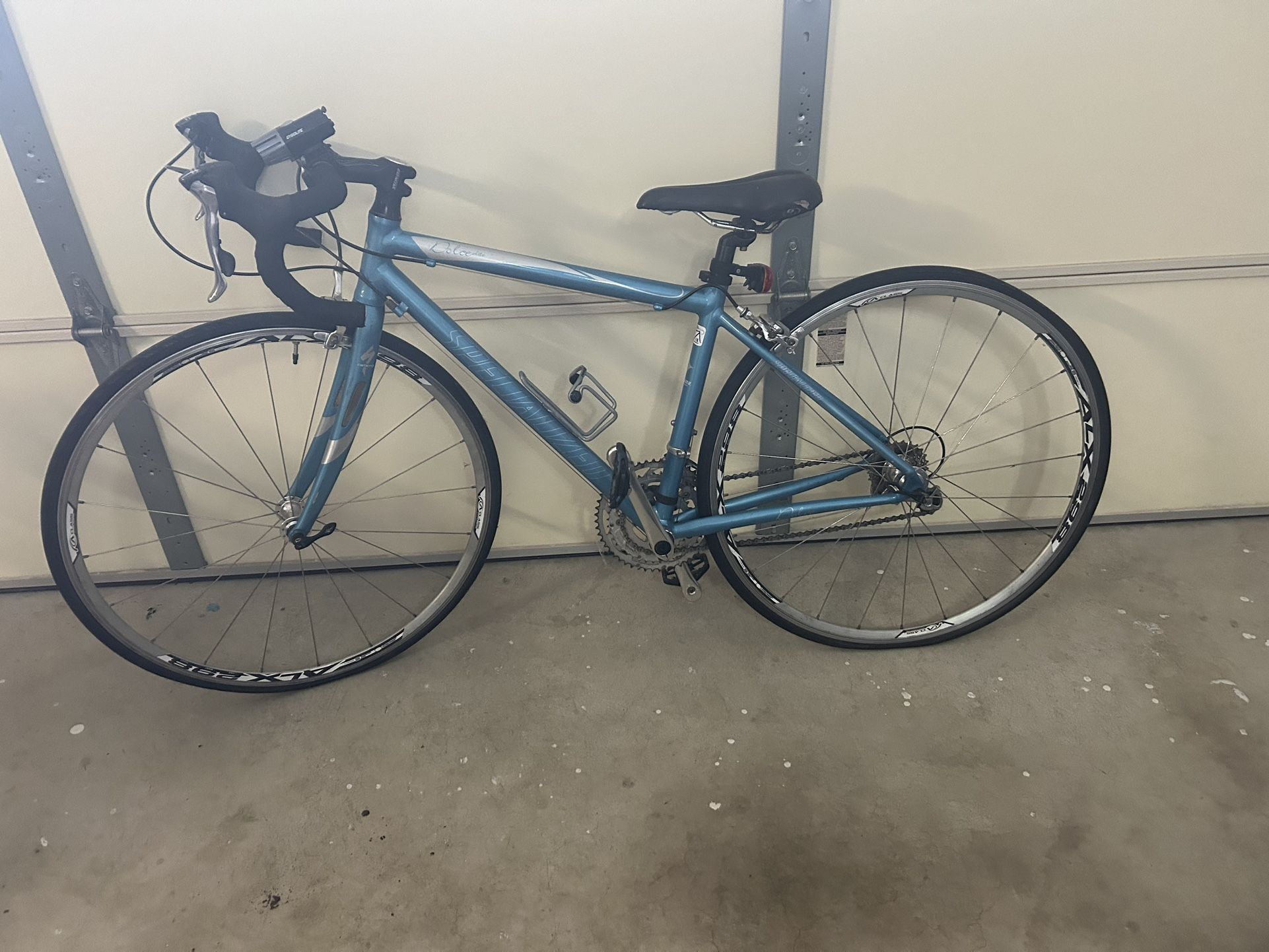 Road Bike (Specialized E5 Women’s) Light blue $400