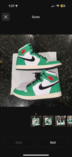 Women’s Jordan 1’s “lucky Green”