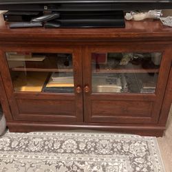 tv cabinet