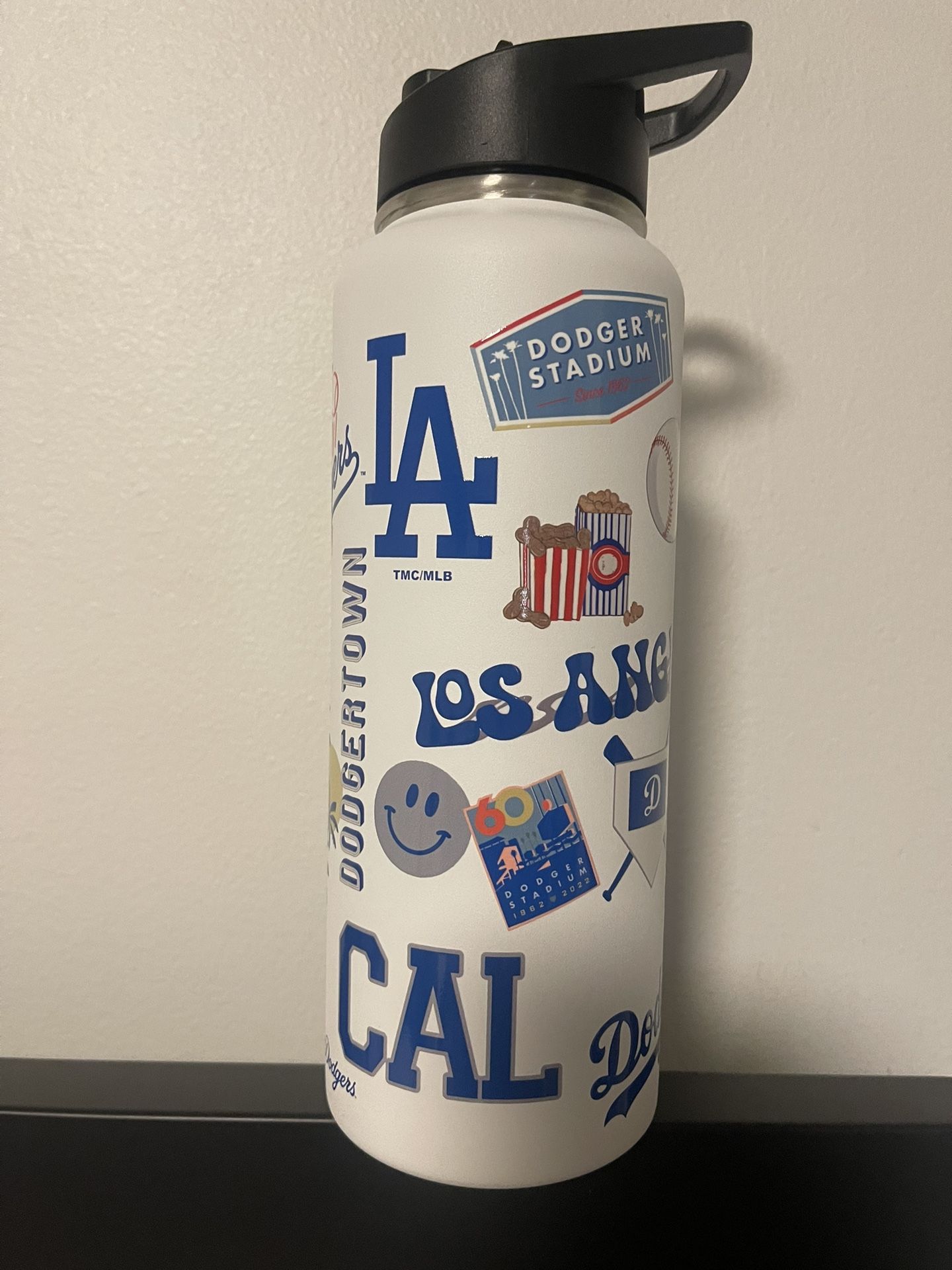 New! Dodgers Water Bottle