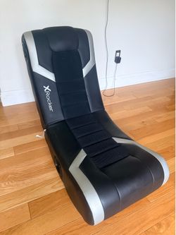 Gaming chair