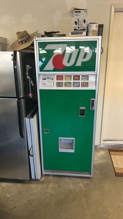 Soda pop machine