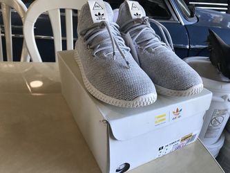Adidas Pharrell Williams Brand New size 8.5 for Sale in Kissimmee, FL -  OfferUp