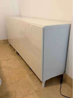 IKEA BESTÅ High-Gloss White 3-Door Storage Cabinet + Glass Top