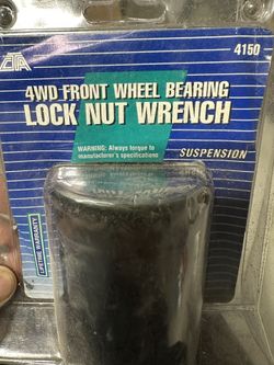 4WD Front Wheel Bearing Lock Nut Wrench 