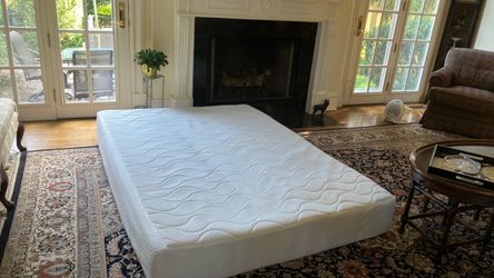 Queen memory foam mattress