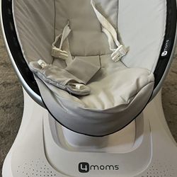 4moms MamaRoo Multi-Motion Baby Swing