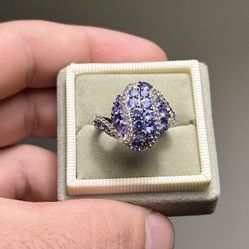 Wow 😮 !! Tanzanite And White Zircon Ring Set In 925 Sterling Silver Size  7.25