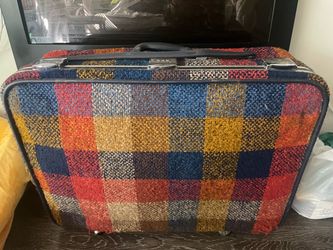 Skyway Vintage Plaid Fabric Hard Suitcase