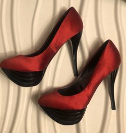 Bebe Red heels 👠 Size 9 $15