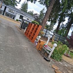 Free Yard Sale