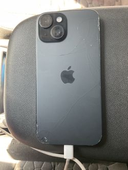 iPhone 15 128GB T-Mobile – Works Great