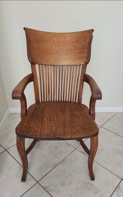 Antique Oak Wood Armchair with Spindle Back