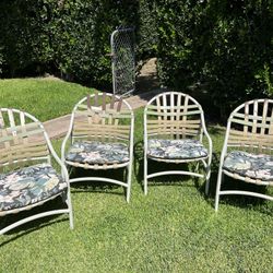 4 Patio Chairs