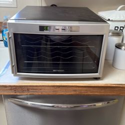 Emerson 8 Bottle Wine Cooler
