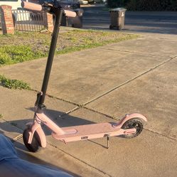 E Scooter (Barely Used)