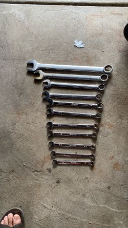 Snap on wrenches 1/2 to 1/ 7/16 Long wrenches  $. 350