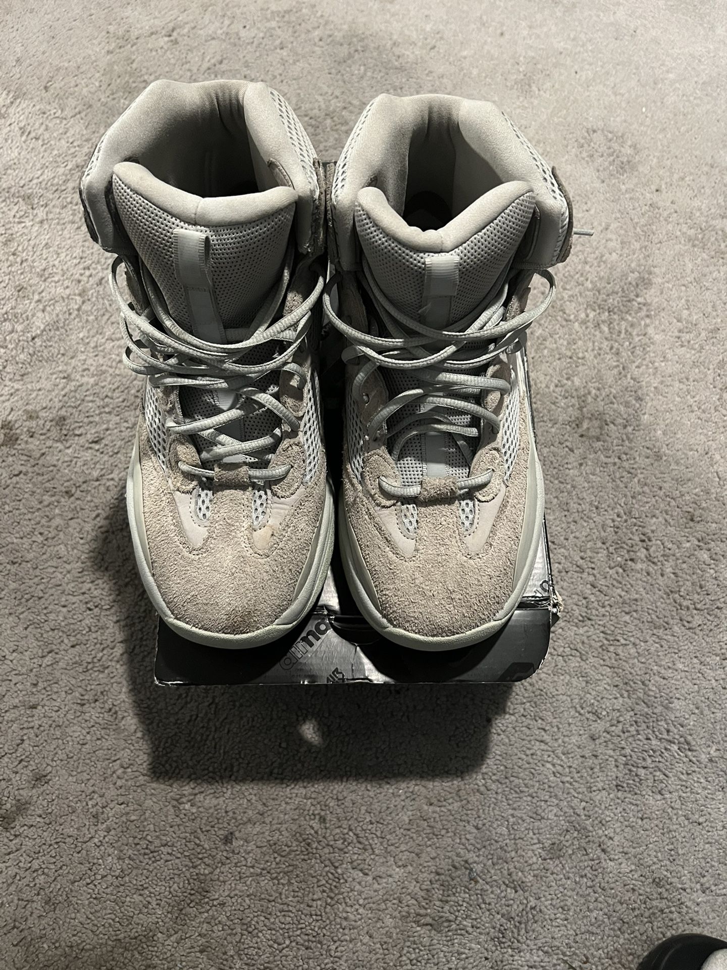 Yeezy Boots  Size 10