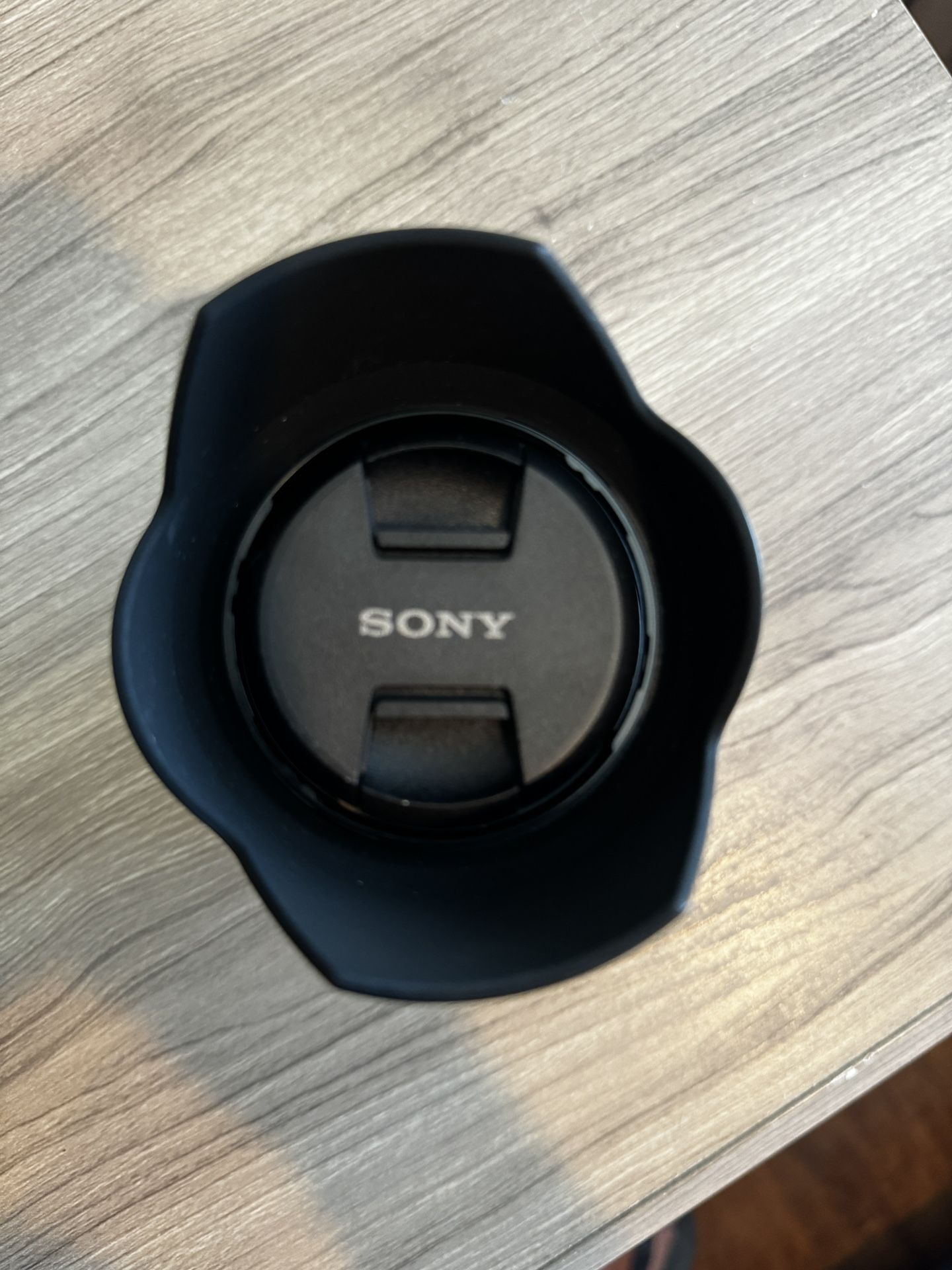 Sony 28-70 (3.5-5.6)