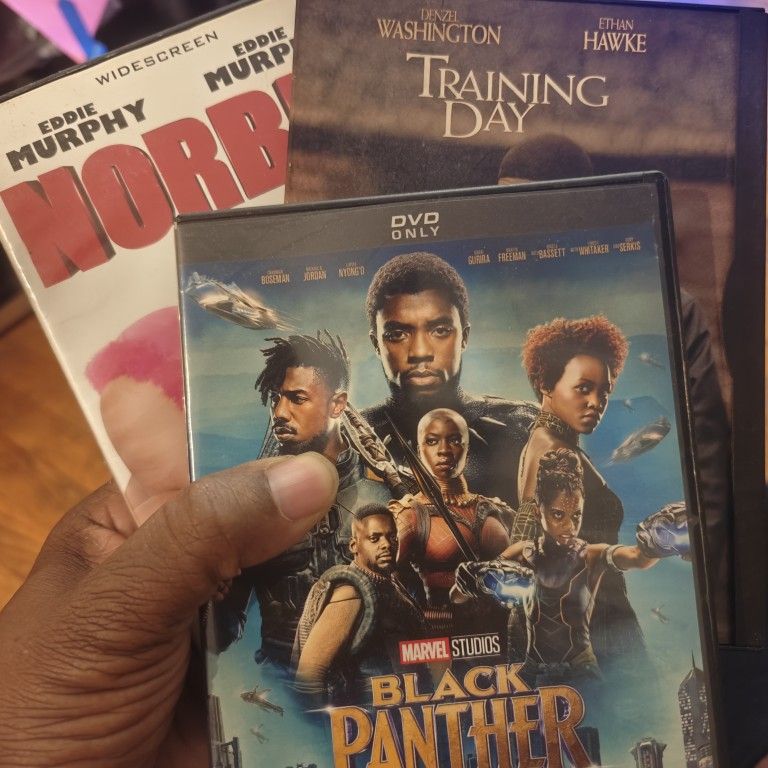 DVD LOT
