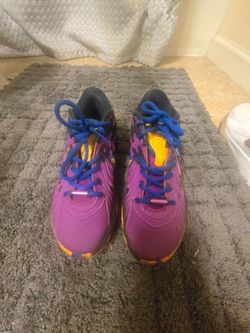 Lebron basketball shoes