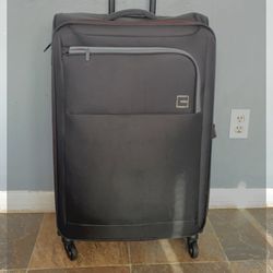 Black Suitcase 